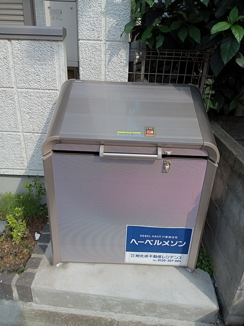 ＬａＶｉｅｅｎ　Ｆｌｅｕｒｓのその他共用部分|★入居者専用ゴミストッカー★