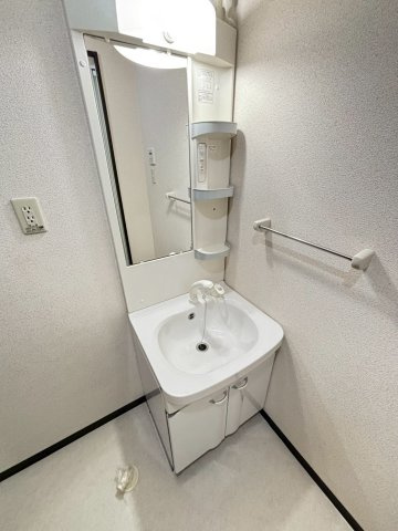 サンライズの洗面所