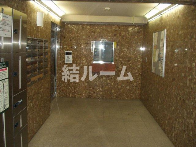豊島区南長崎５丁目の賃貸マンションのロビー
