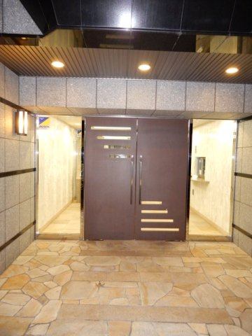 日神デュオステージ池上のエントランス