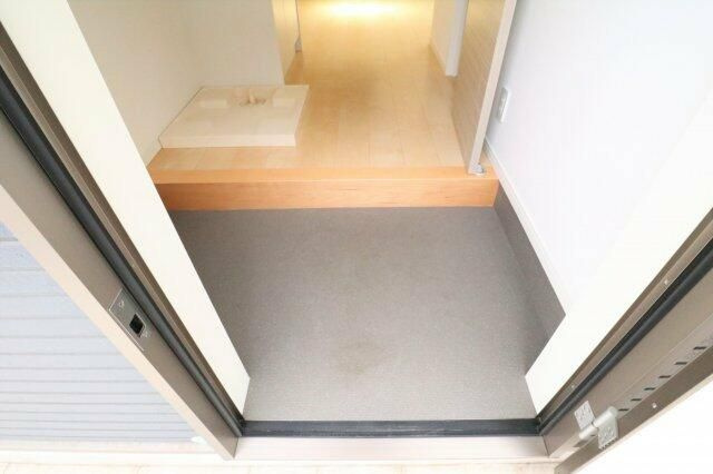 カーサ　サラの玄関