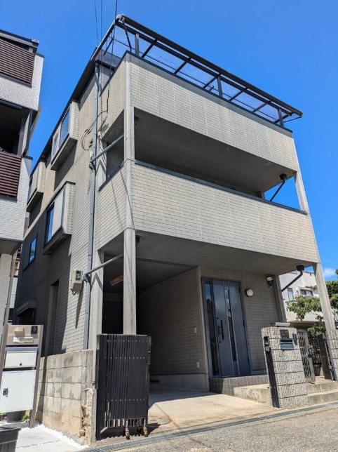 池田市鉢塚3丁目