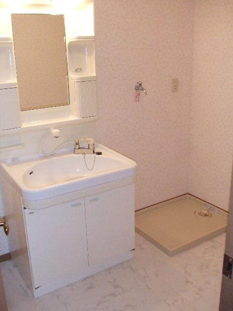 グランドハイツ廣善の洗面所
