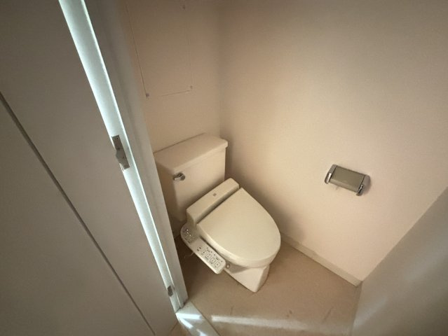 ルシマン月島のトイレ|ゆったりとした空間のトイレです