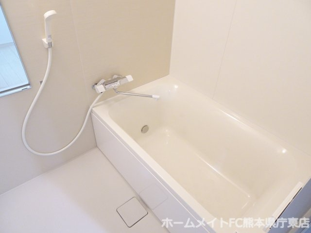 熊本市中央区上水前寺２丁目の賃貸マンションの浴室