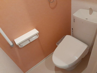 【トイレ】 | フィオーレⅢ | 落ち着いたトイレです