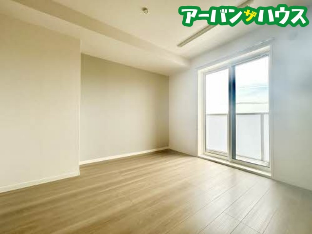リバーサイド ハナの居間・リビング