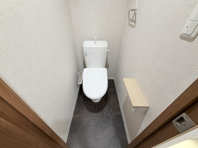 Ｅ-Ｃ’ｅｓｔ ｂｉｅｎ灘のトイレ