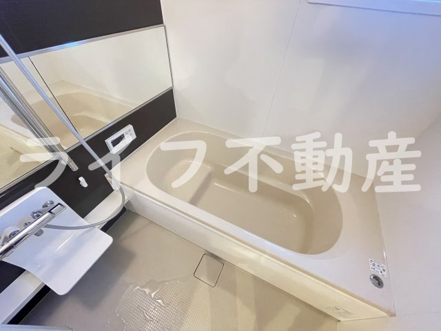 インペリアルカーサB棟の浴室