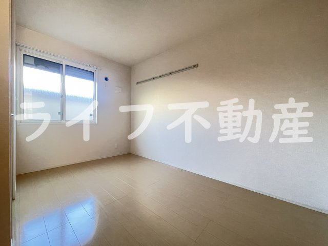 インペリアルカーサB棟の洋室