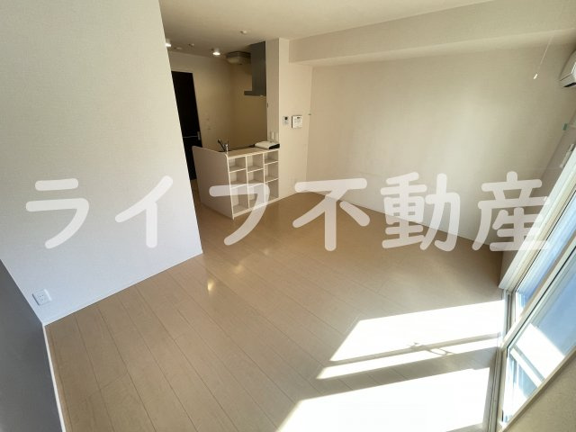 インペリアルカーサB棟の内装