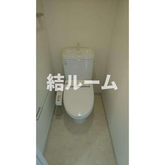 北区滝野川５丁目の賃貸マンションのトイレ