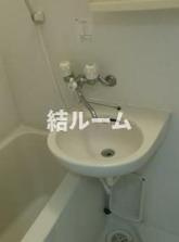 北区滝野川５丁目の賃貸マンションの洗面所