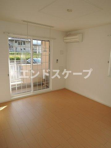 マルベリー　Ｂの居間・リビング|高崎、前橋のお部屋探しはエンドスケープまで！お客様の理想お聞かせ下さい♪