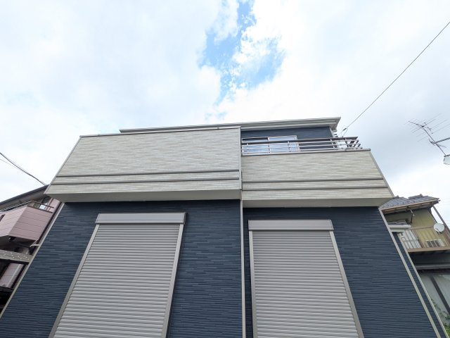 石岡市石岡2396番　新築戸建　A号棟のバルコニー