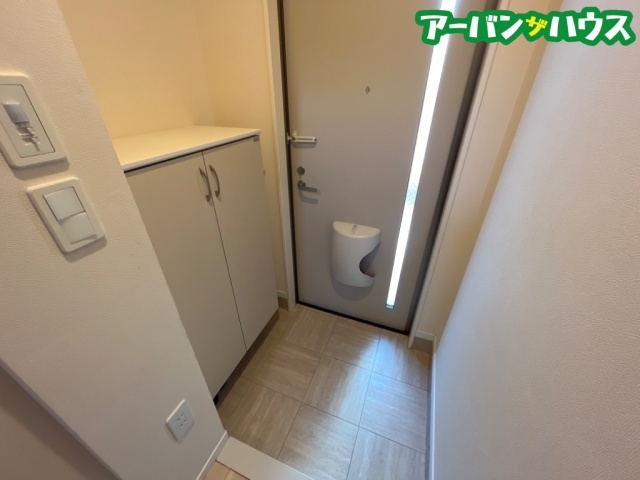 プランドールテラスの玄関