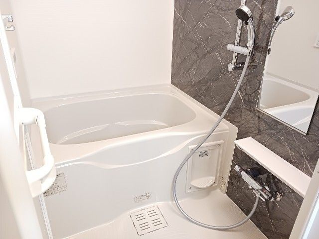 シャノワールの浴室
