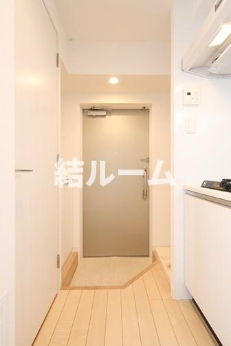 豊島区池袋４丁目の賃貸マンションの玄関