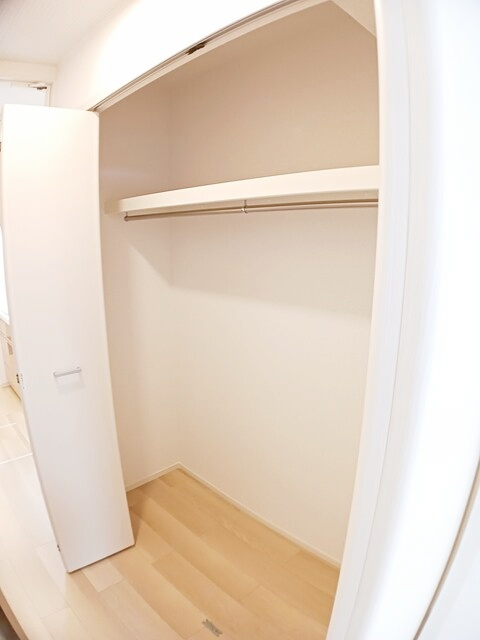 横浜市泉区中田東１丁目のアパートの収納