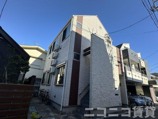 北区神谷３丁目のアパートの外観