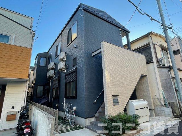 杉並区成田東５丁目のアパートの外観