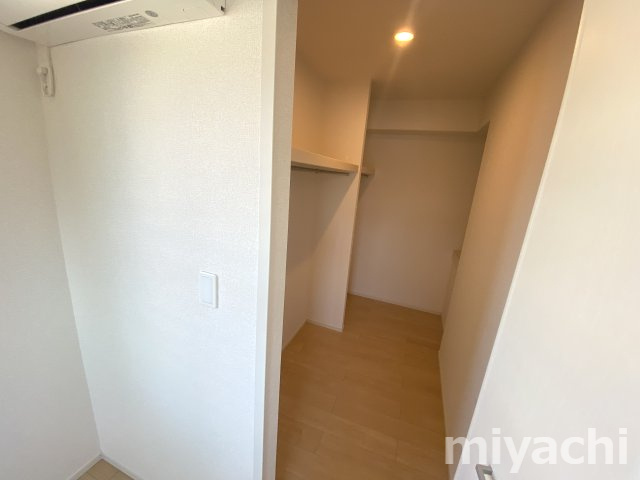 ハイソラーレ　Ⅲの収納