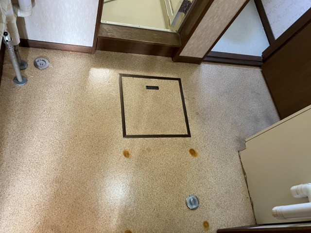 安喰ハイツの洗面所