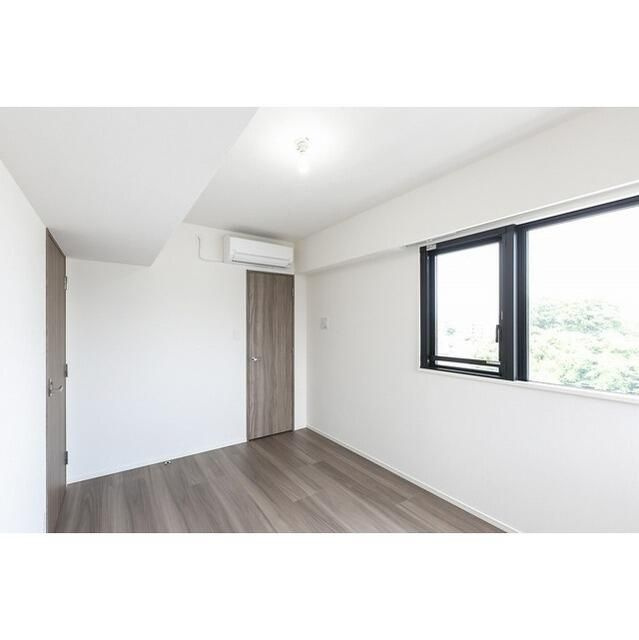 ディームス横濱青木町の寝室