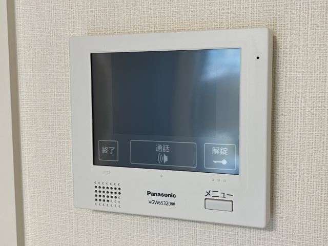 カンパニュールの内装|カメラ付インターホン