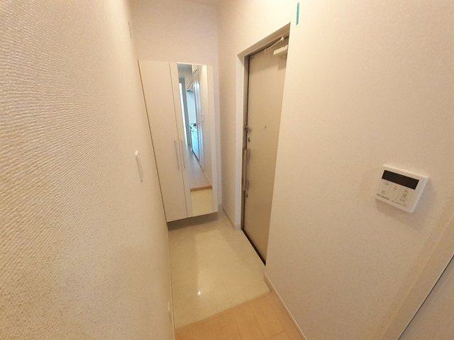 カメラート高見の玄関