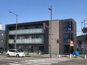 Villa CRESTの駐車場