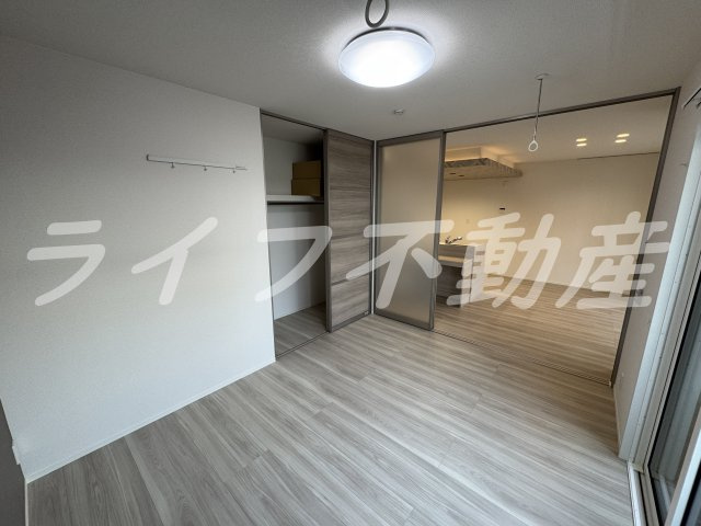 グレイスメゾン永和　高井田東小学校区の寝室|落ち着いた色調の寝室です