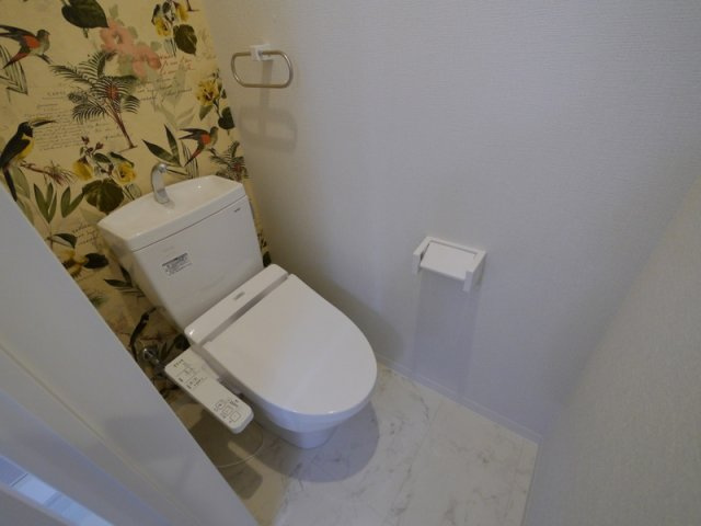 博多小町2のトイレ|清潔感のあるトイレです。