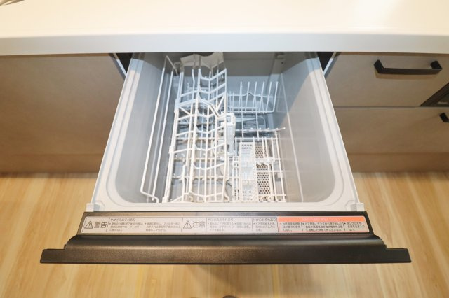 郡山市緑町　　　  １号棟　　　桃見台小学校、郡山第５中学区　の洋室|※同社施工例