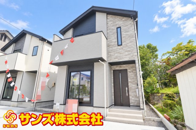 郡山市緑町　　　  １号棟　　　桃見台小学校、郡山第５中学区　の外観|北東側から見た外観♪