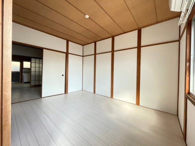 賀茂川荘の居間・リビング