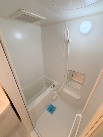 第25友建ビルの浴室