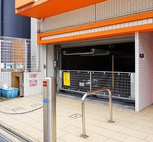 大阪市浪速区元町３丁目の賃貸マンションの駐車場