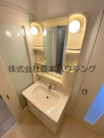 【独立洗面台】 | 　メゾンプレセア | 朝の身支度には欠かせない独立洗面化粧台