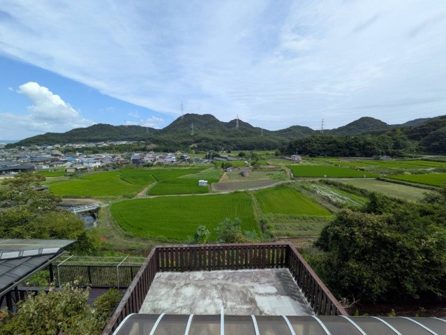 岡山市南区郡 中古住宅の展望|◆2階寝室からの眺望は格別に良好です。