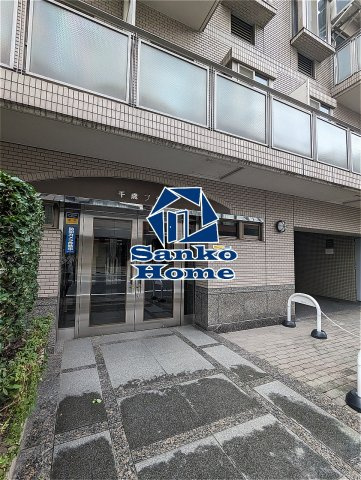千歳プラザのエントランス