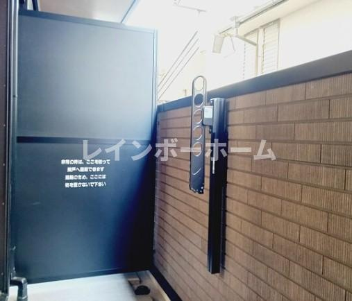 メルヴェーユ本川越のバルコニー
