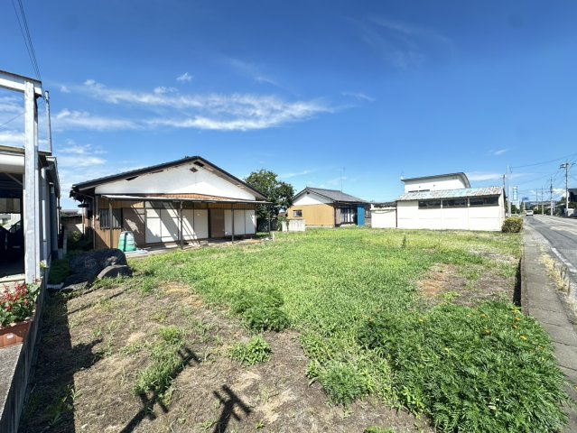 真岡市寺内中古物件の庭
