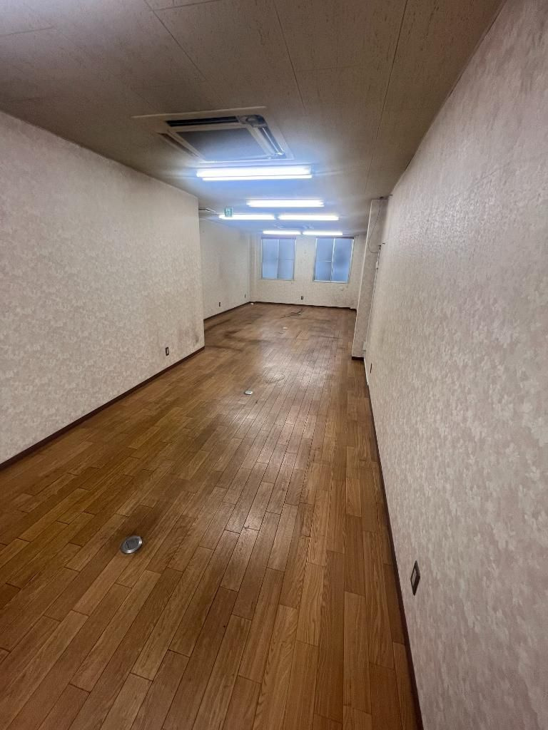 中崎町商店街店舗の内装