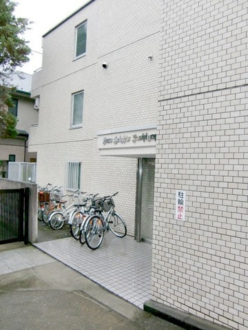 扶桑ハイツ祖師谷大蔵のその他共用部分|自転車置場