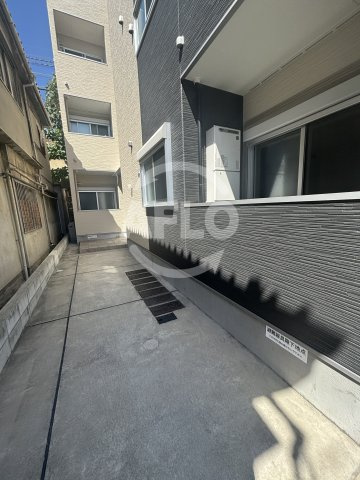 ロイヤルオーク小路のエントランス