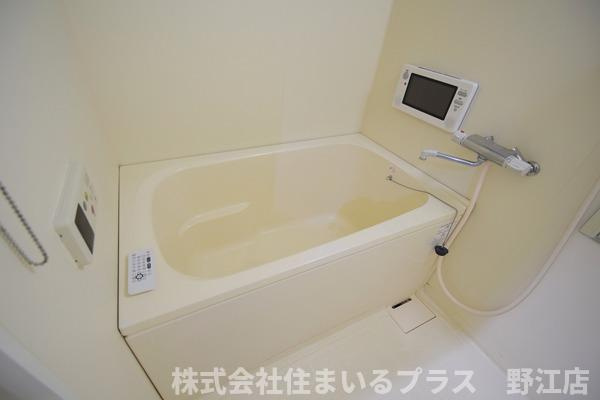 アーバンフラッツ城東の浴室