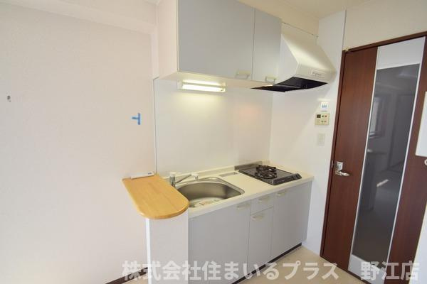 アーバンフラッツ城東のキッチン