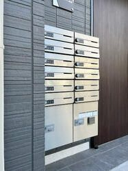 ルリアン船橋のエントランス|建物の内部です