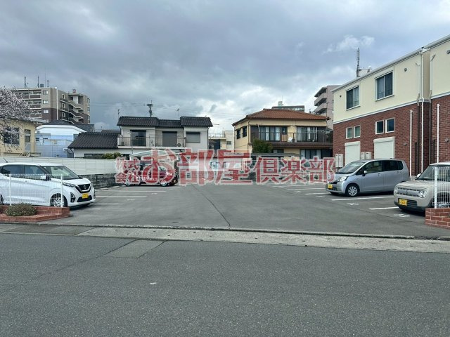  PRIMA久留米の駐車場|駐車場があるので、車を買う予定の方も安心です